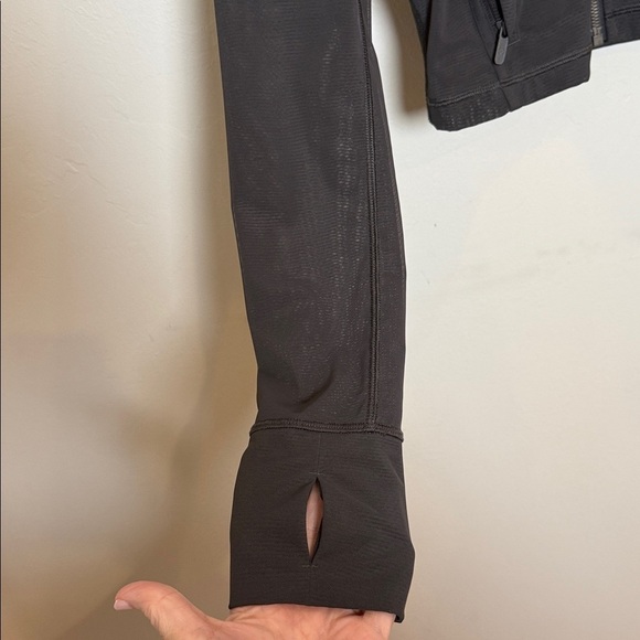 SOLD - Picture 5 of 9